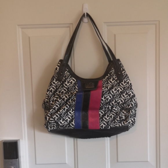 Purse - Picture 1 of 2